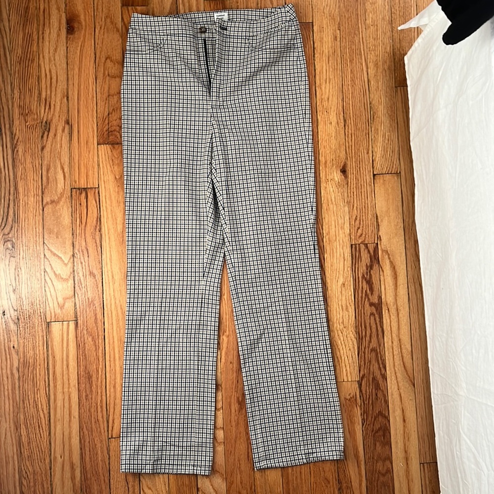 Aritzia Sunday Best trousers